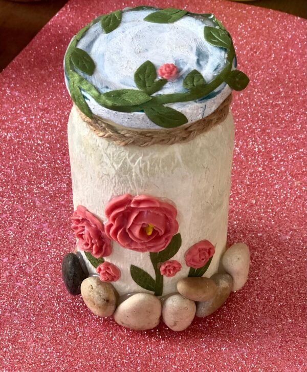 Casa Daisy: Pomos decorados